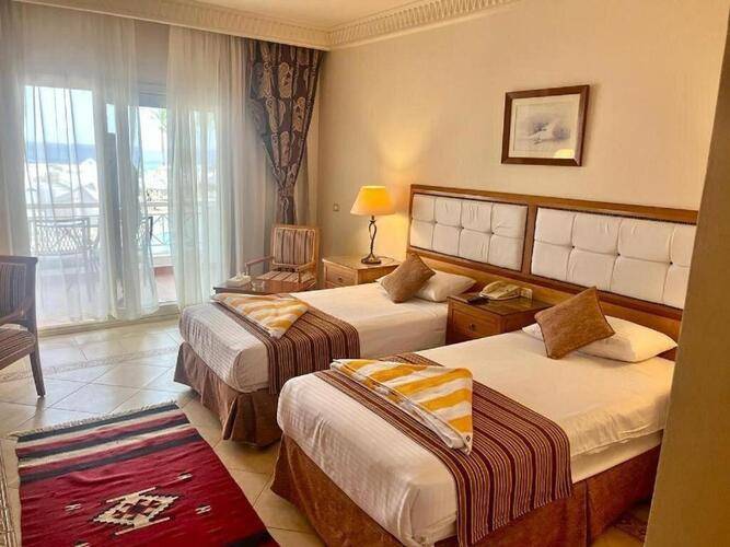 Continental Plaza Beach Resort & Aqua Park