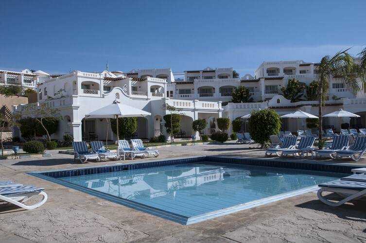 Continental Plaza Beach Resort & Aqua Park