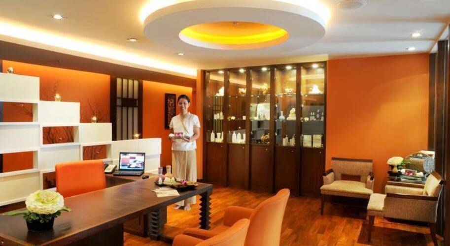 Rembrandt Hotel