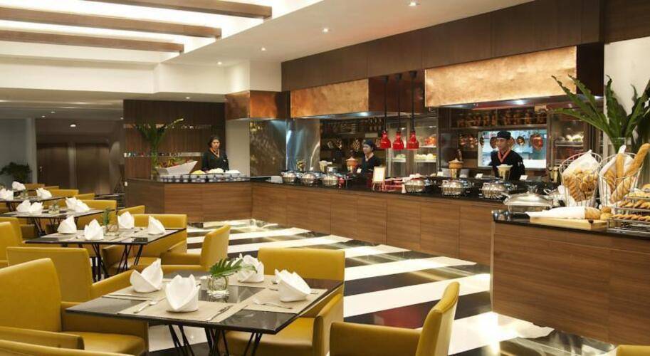 Rembrandt Hotel