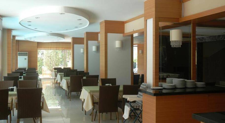 Suite Laguna Hotel