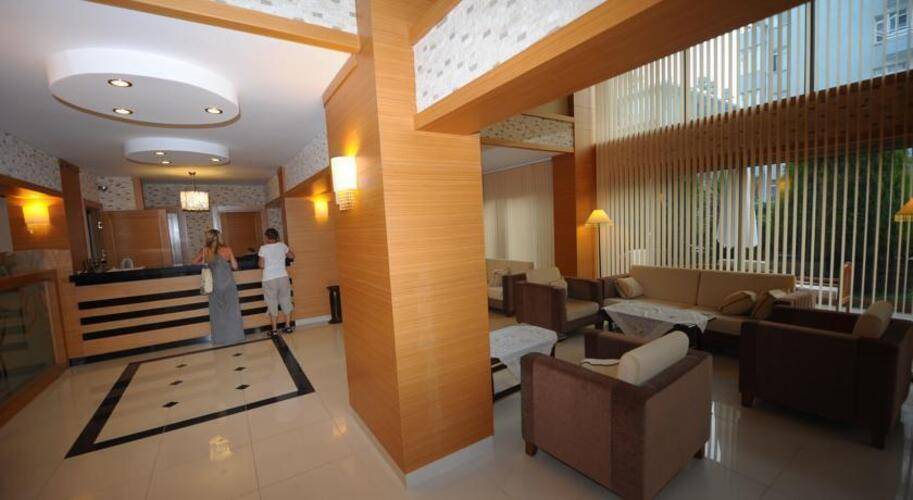 Suite Laguna Hotel