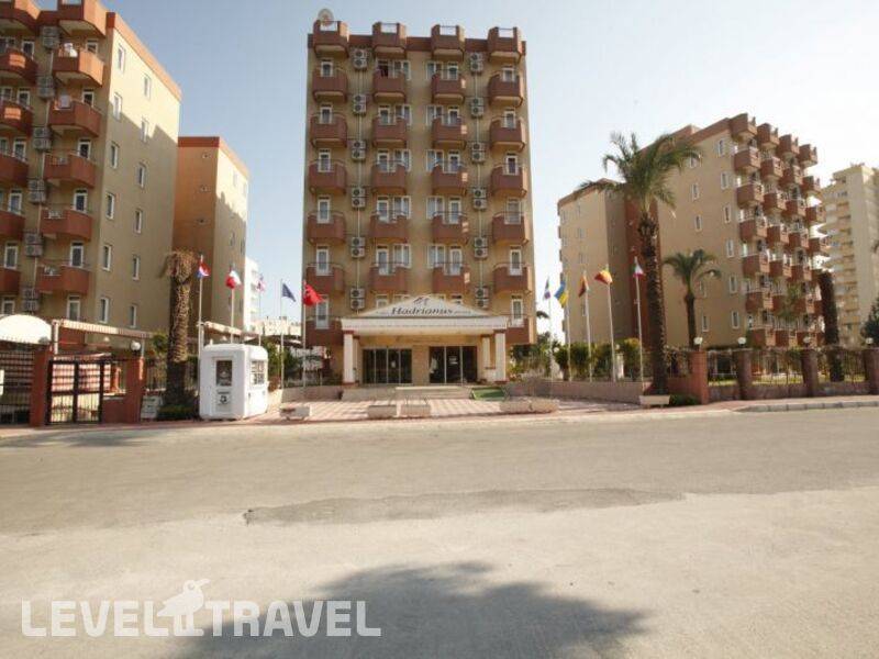 Фотография Lara Hadrianus Hotel