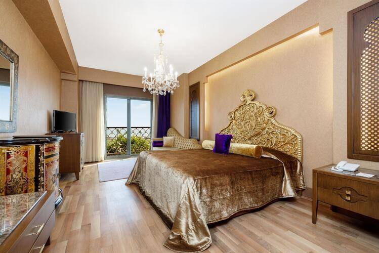 Spice Hotel & Spa