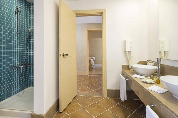 Spice Hotel & Spa