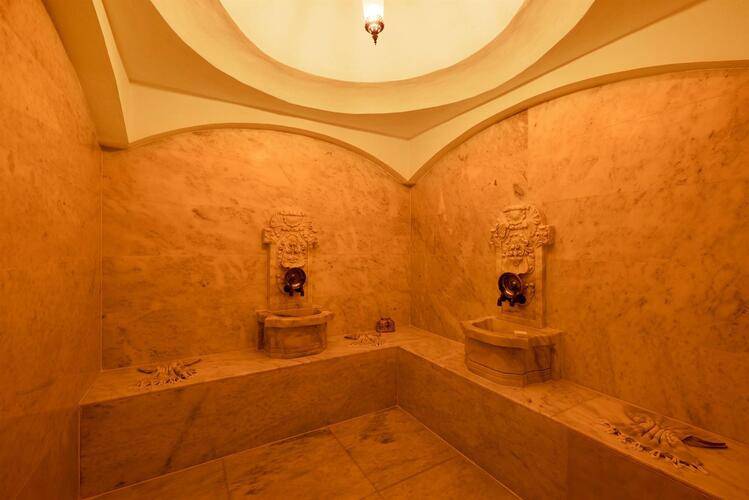 Spice Hotel & Spa