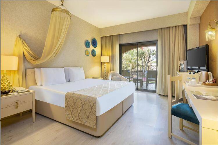 Spice Hotel & Spa