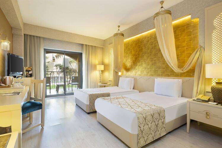 Spice Hotel & Spa