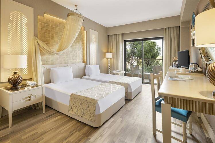 Spice Hotel & Spa