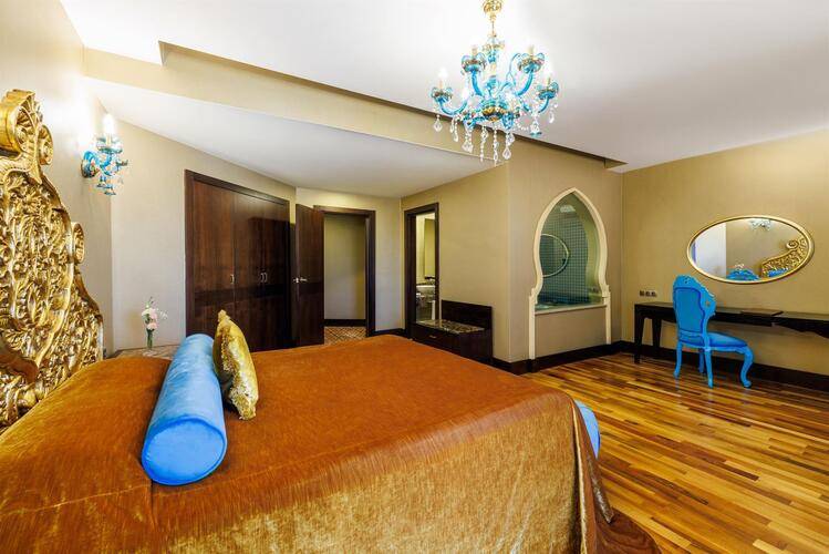 Spice Hotel & Spa