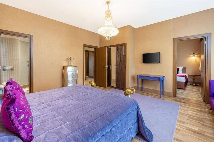 Spice Hotel & Spa