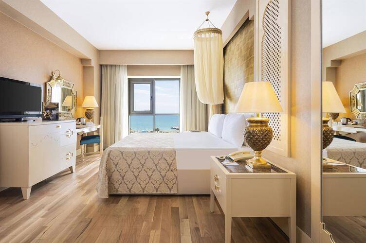 Spice Hotel & Spa