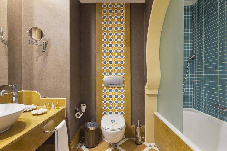 Spice Hotel & Spa