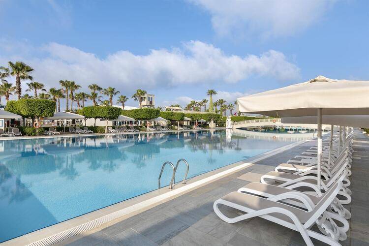 Susesi Luxury Resort