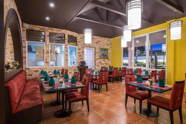 Ambassador City Inn Wing