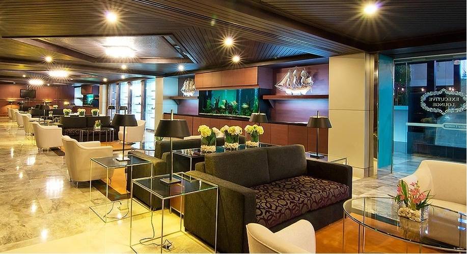 Ambassador City Inn Wing