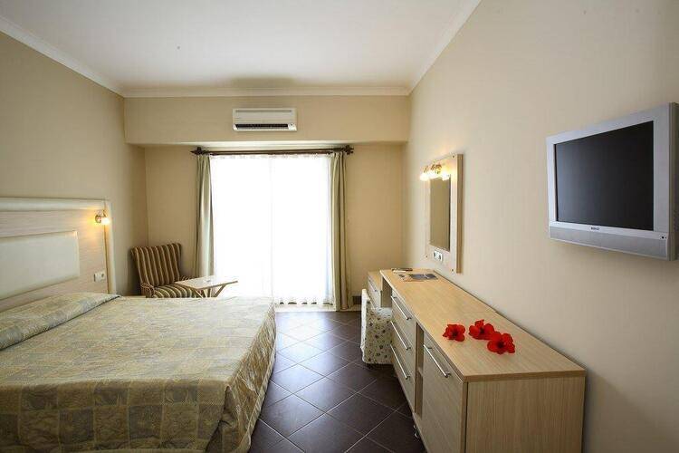 Forever Club Hotel (Adults Only 14+)