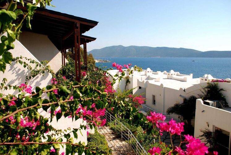 Forever Club Hotel (Adults Only 14+)