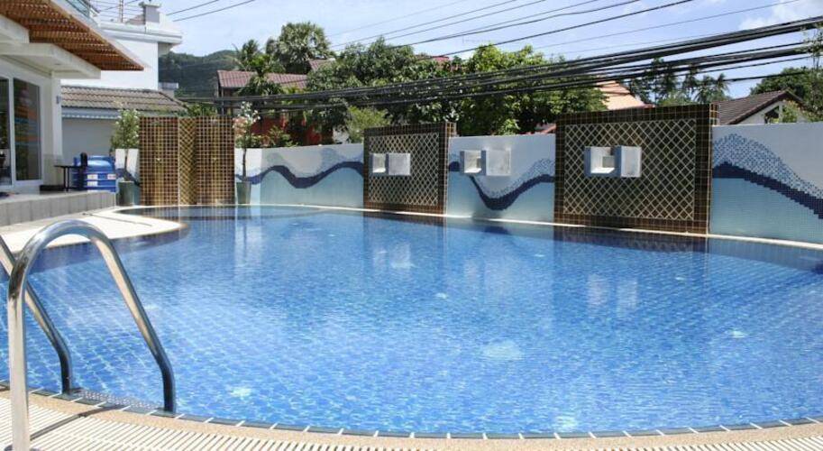First Residence Hotel