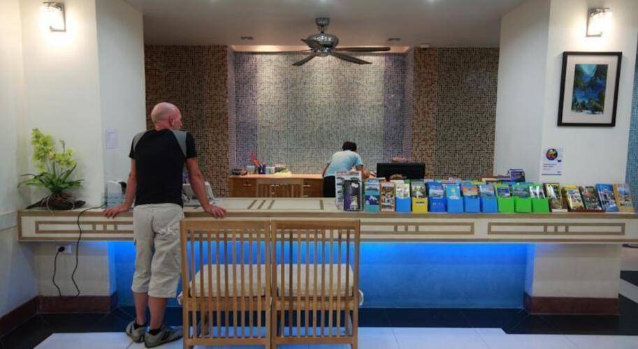 First Residence Hotel