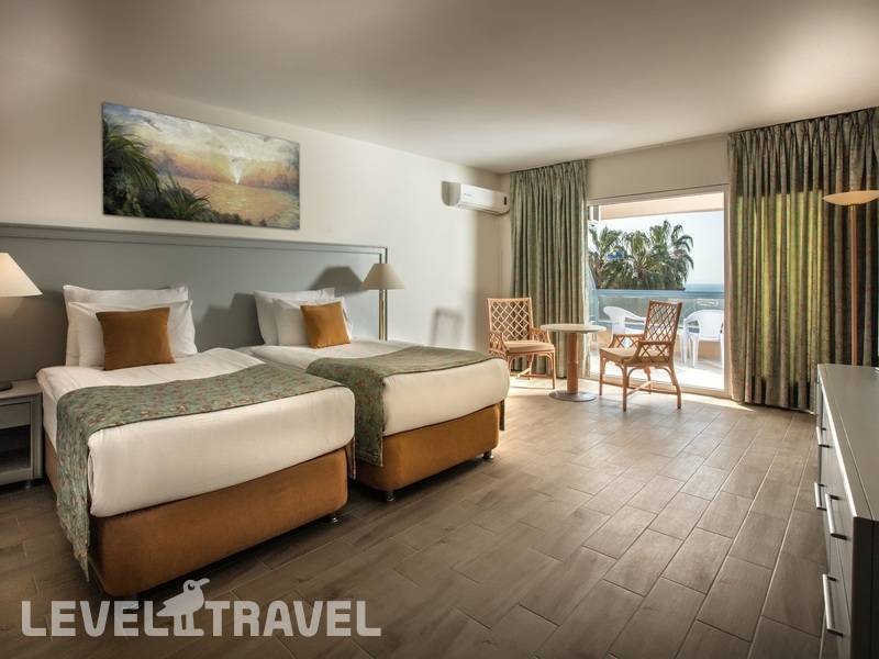 Фотография The Grand Blue Sky Hotel