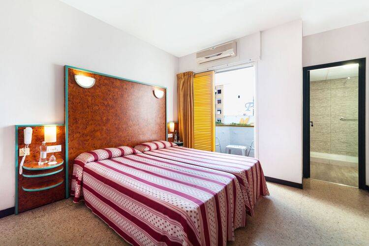 Xaine Park Hotel