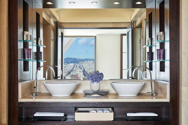 Hotel Arts Barcelona Opered By Ritz Carlton