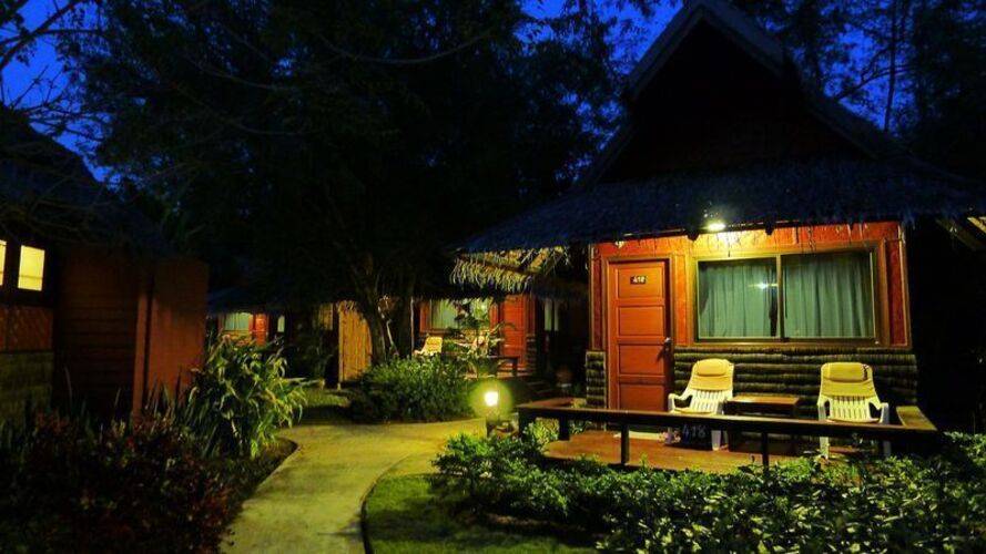 Sunset Village Beach Resort