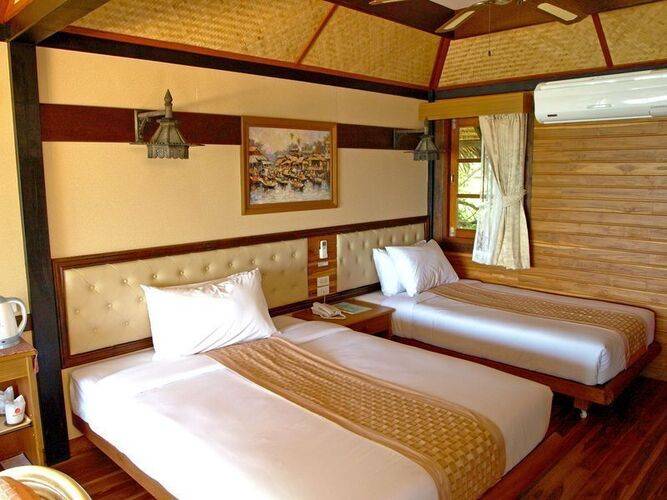Sunset Village Beach Resort