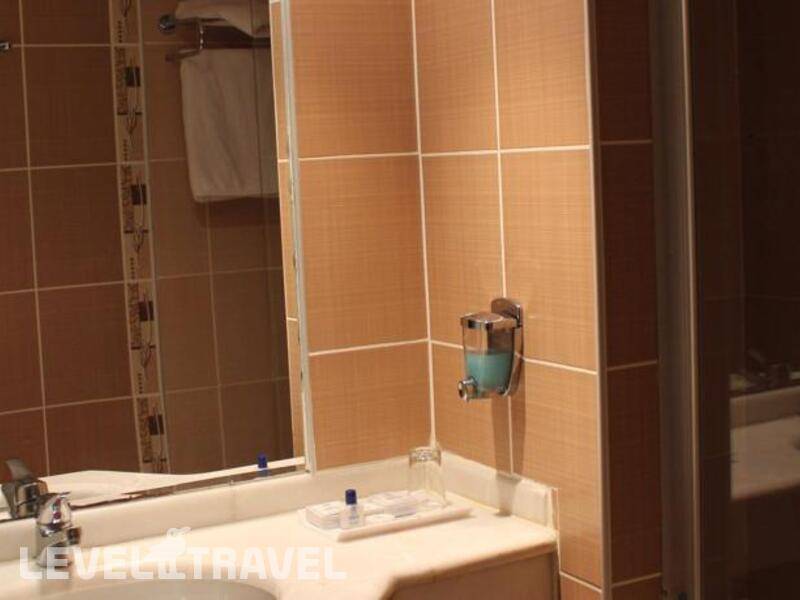 Фотография Adela Hotel