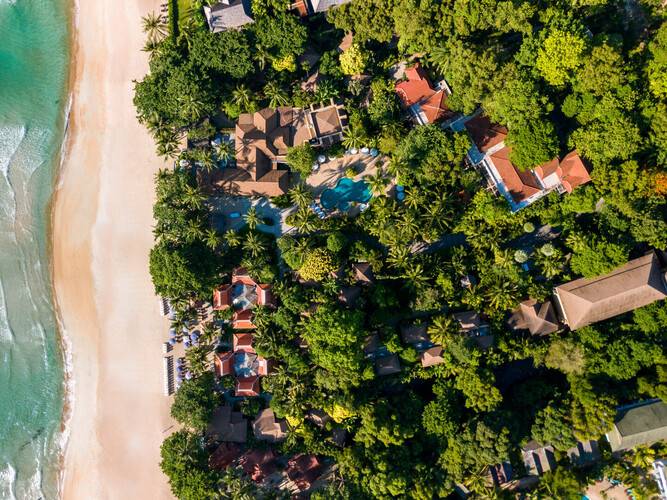 The Fair House Beach Resort