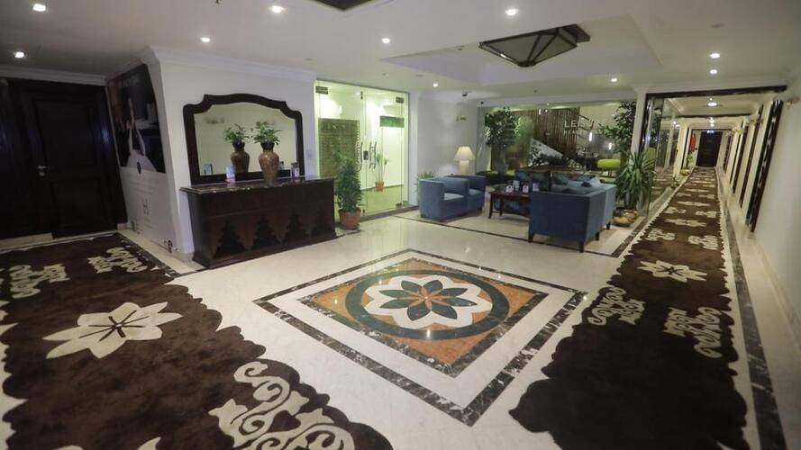 Mercure Romance