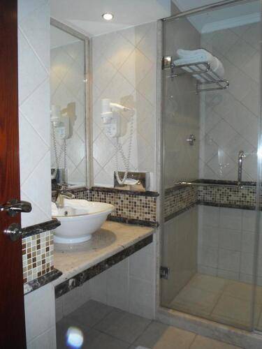 Mercure Romance