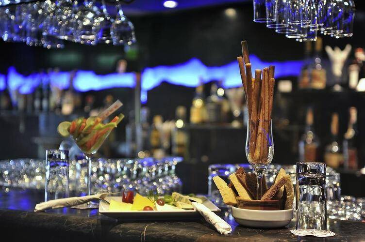 Mercure Romance