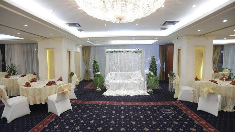Mercure Romance