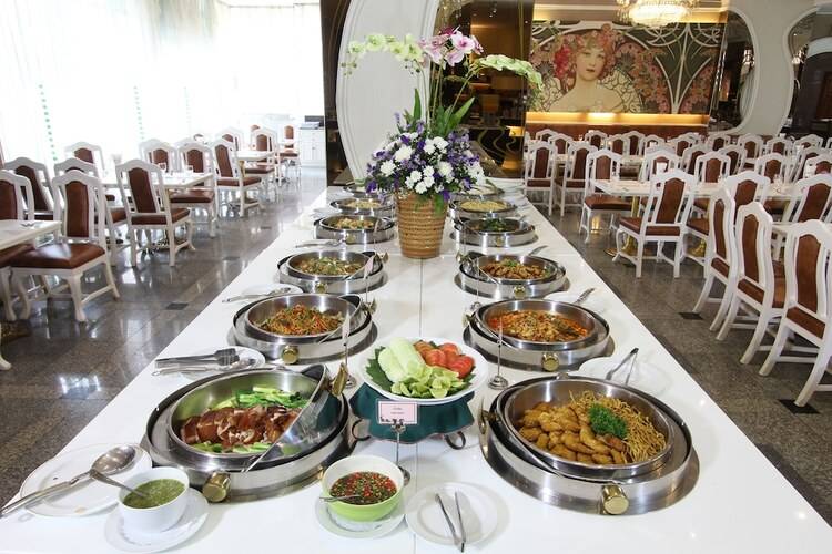 Royal Benja Hotel