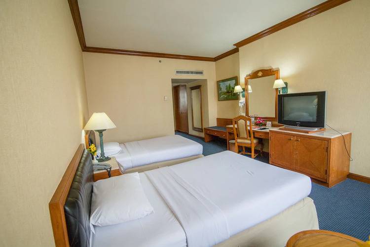 Royal Benja Hotel