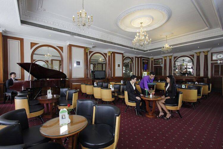 Royal Benja Hotel
