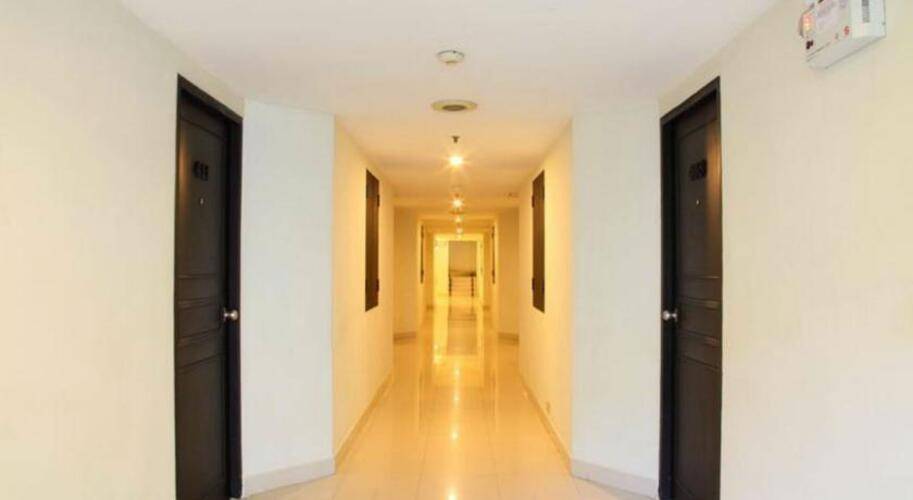 White Palace Hotel