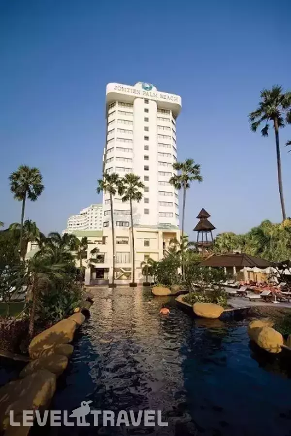 Jomtien Palm Beach Hotel