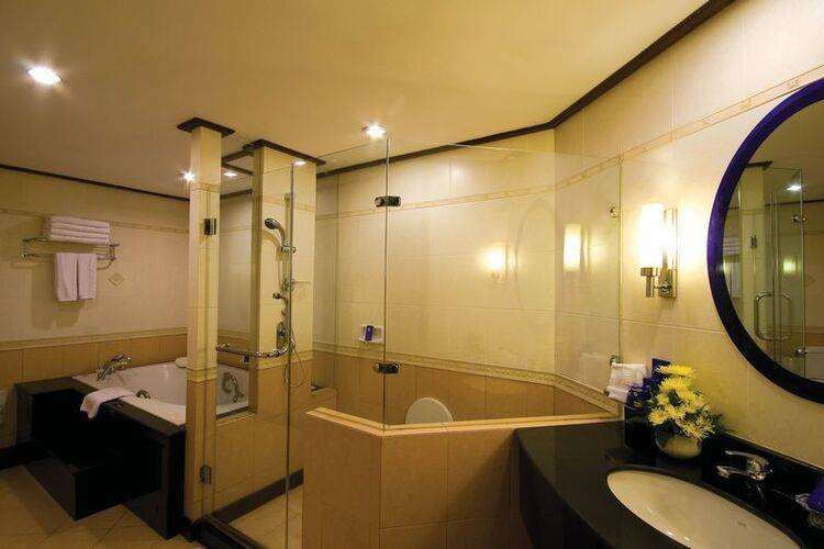 Jomtien Palm Beach Hotel