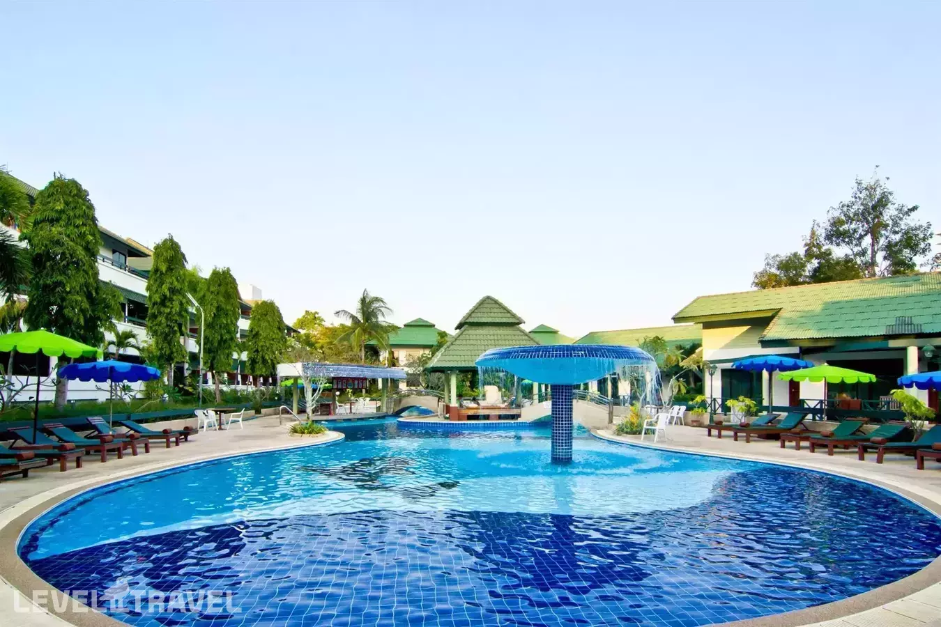 Grand Jomtien Palace Hotel