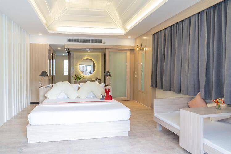 Grand Jomtien Palace Hotel