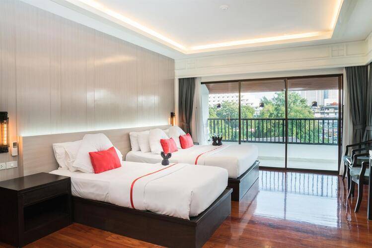 Grand Jomtien Palace Hotel