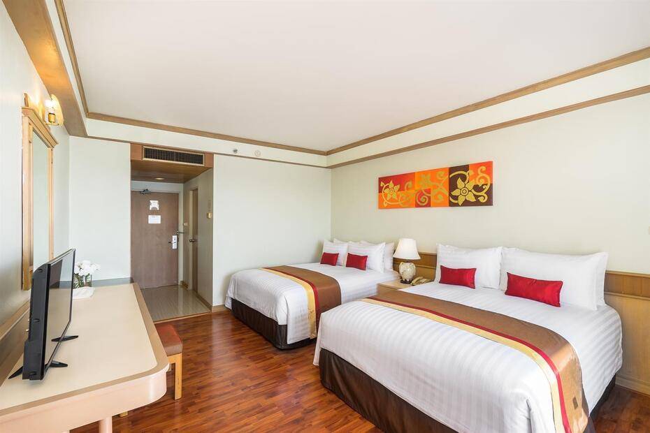 Cosy Beach Hotel