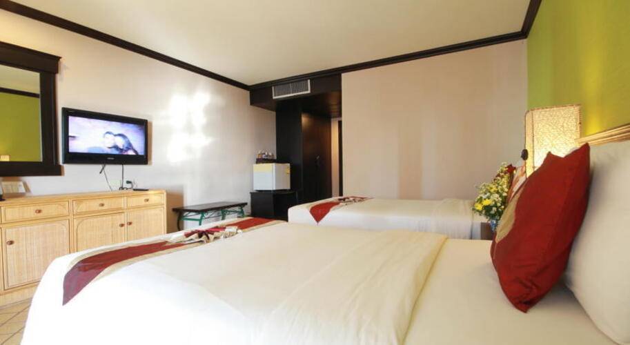Jomtien Thani Hotel
