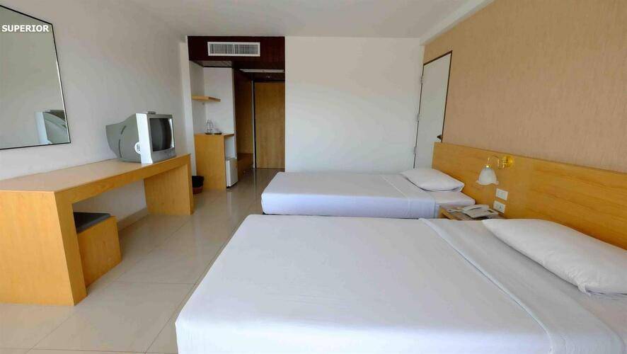 Welcome Plaza Hotel