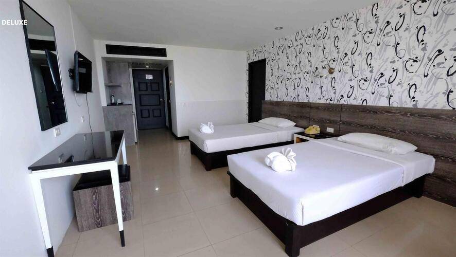 Welcome Plaza Hotel