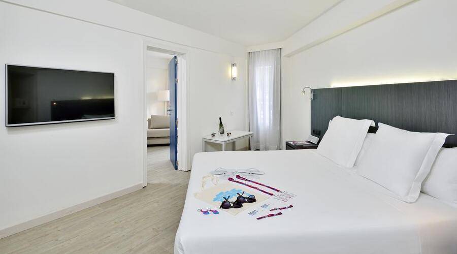 Sol House The Studio Calvia Beach (Adults Only 16+)