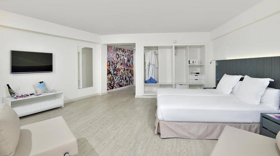 Sol House The Studio Calvia Beach (Adults Only 16+)